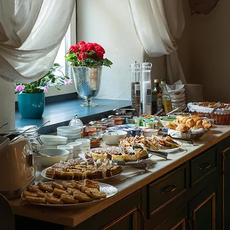Magister Seven Bed & Breakfast